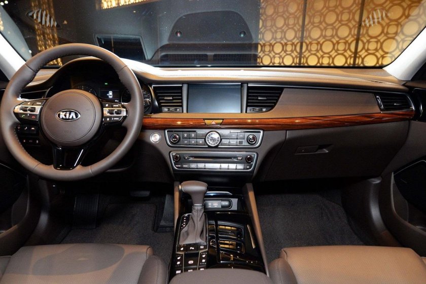 Kia k7 2017