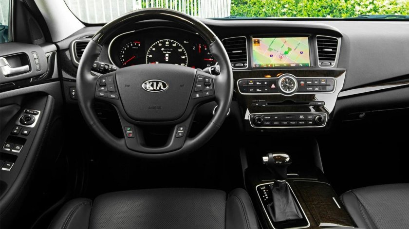 Kia k7 2011