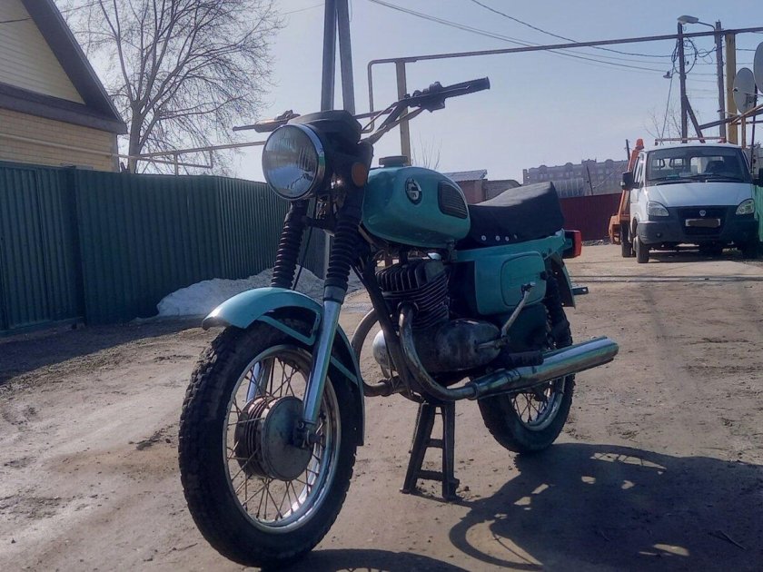 Мотоцикл восход 3м