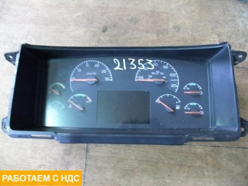 Щиток приборов Volvo fh12