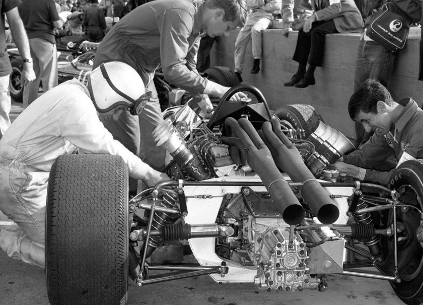 Bruce MCLAREN Motor Racing