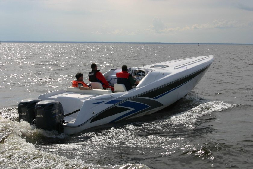 Мобиле групп скоростные катера