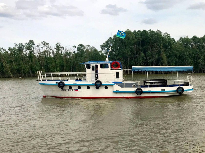 Катер ТБС-20