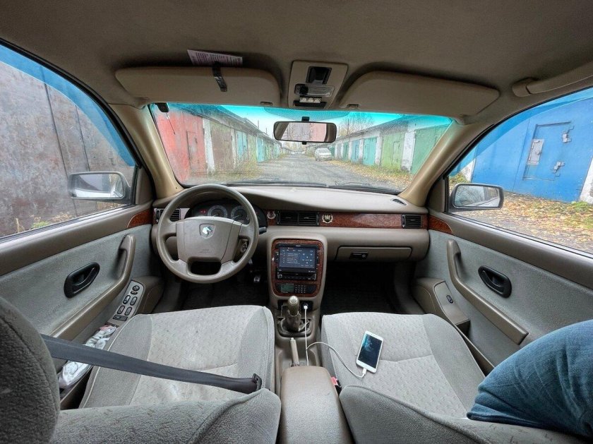 Iran Khodro Samand салон