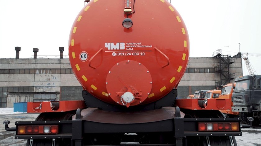 Вакуумный полуприцеп цистерна ВНЦ-20