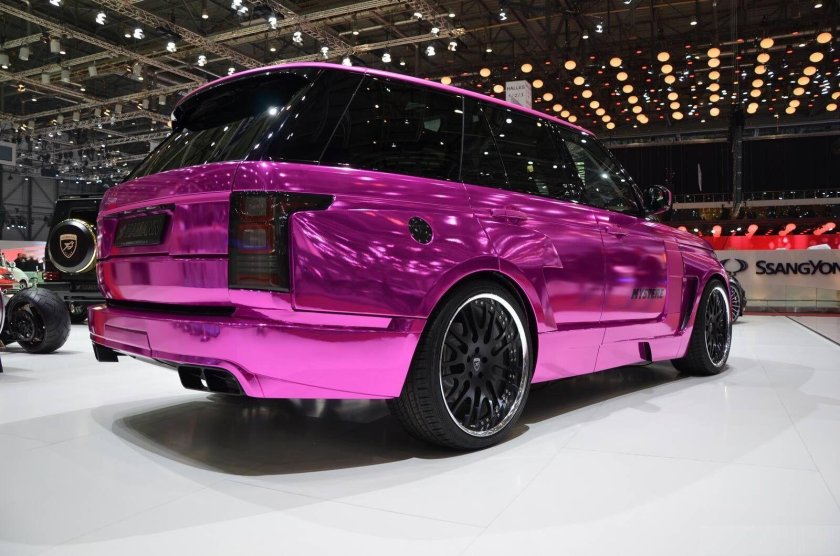 Розовый Рендж Ровер