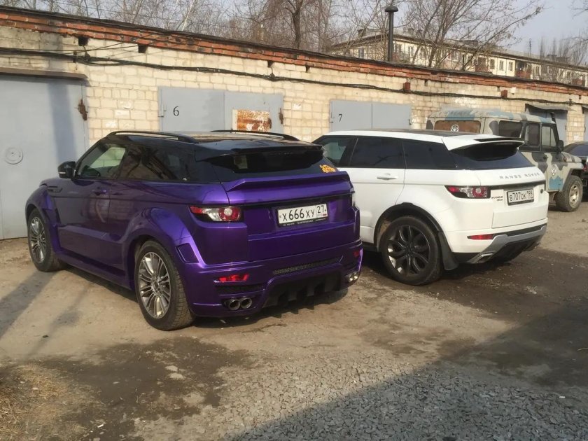 Рендж Ровер Эвок фиолетовый