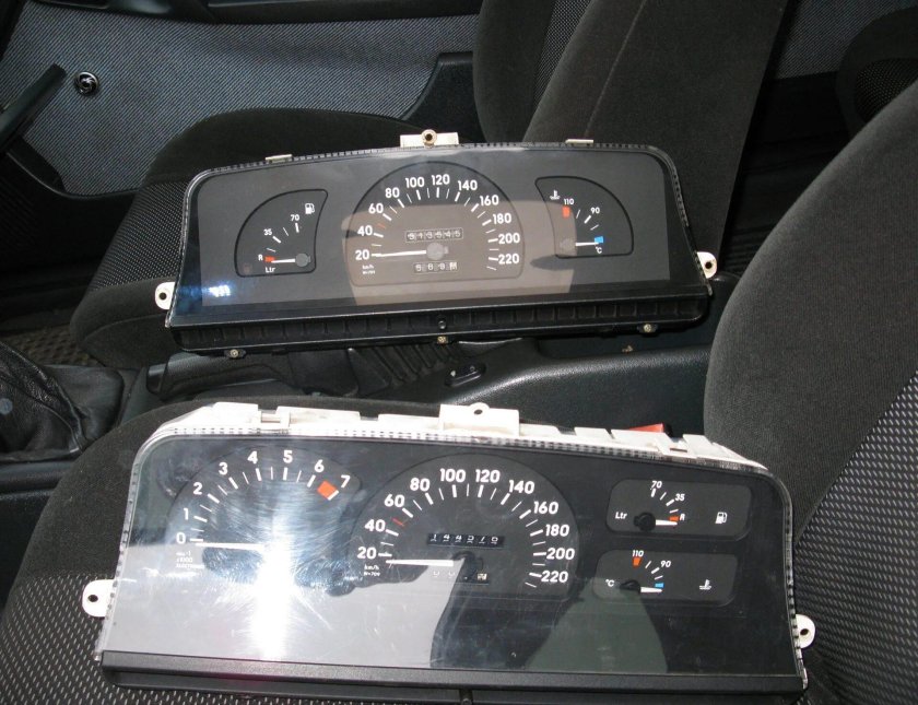 Приборная панель Опель Омега