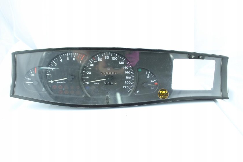 Панель щитка приборов