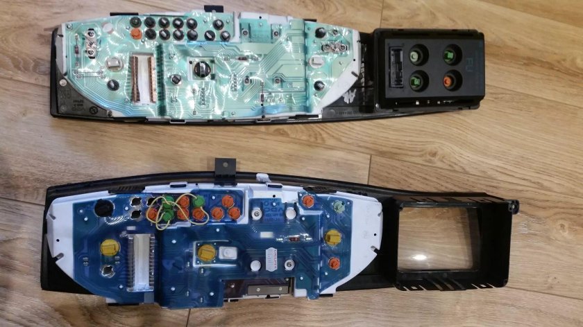 Opel Omega приборная панель