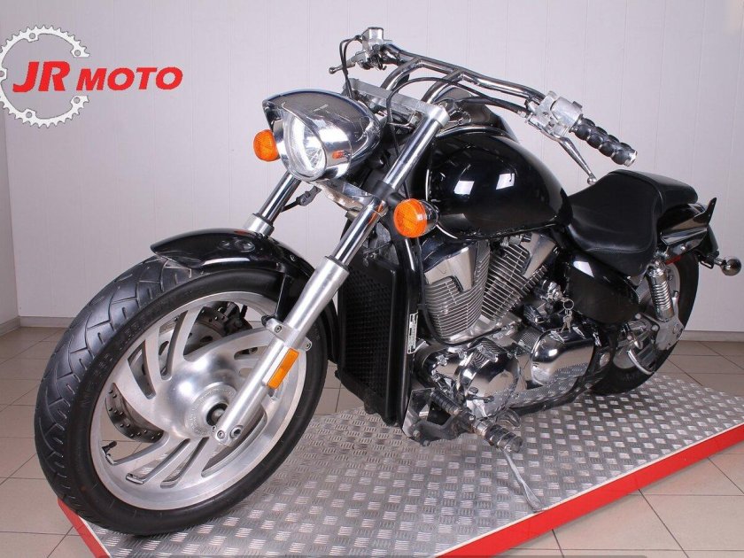 Хонда чоппер 1300