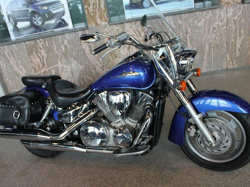 Хонда 1300 кубов чоппер