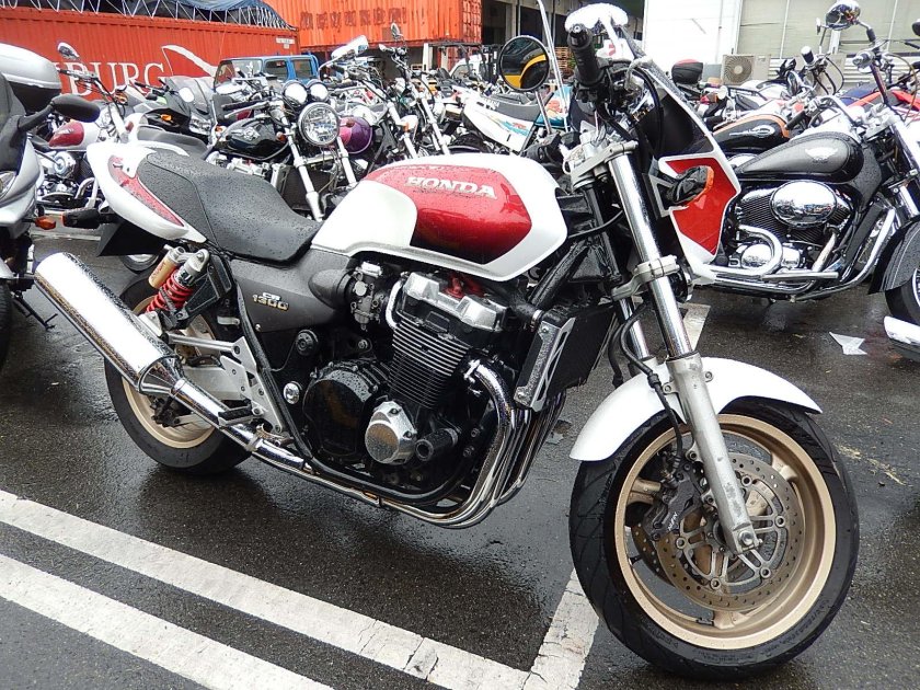 Honda CB 1300 sc40