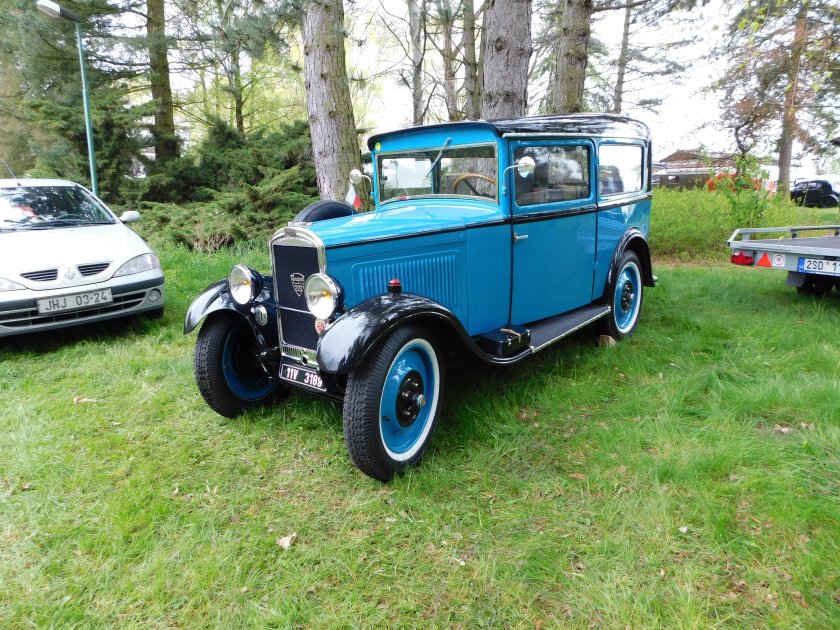 Пежо 201 фото