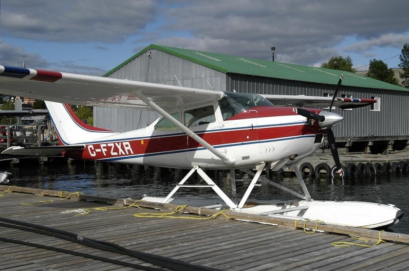 Cessna 182