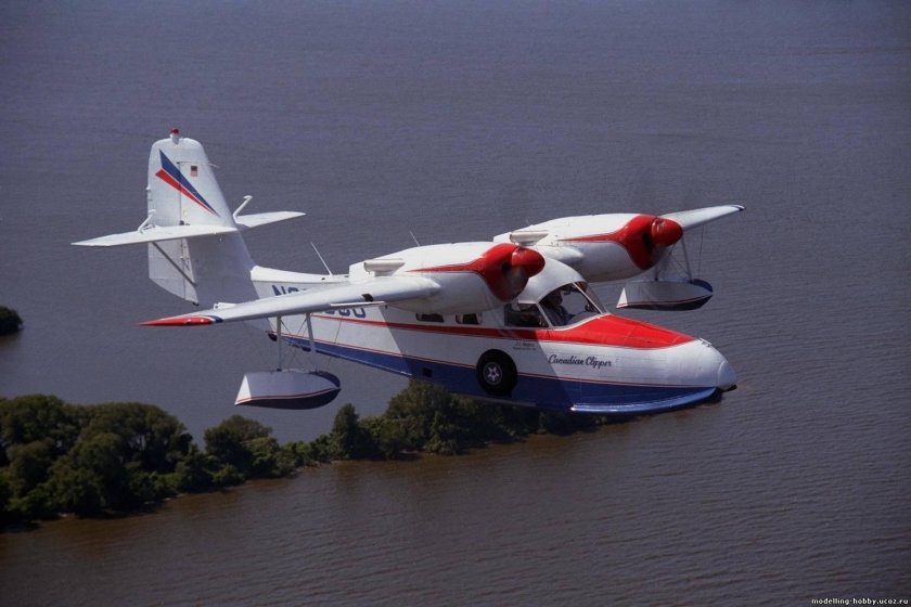 Cessna двухмоторный гидроплан