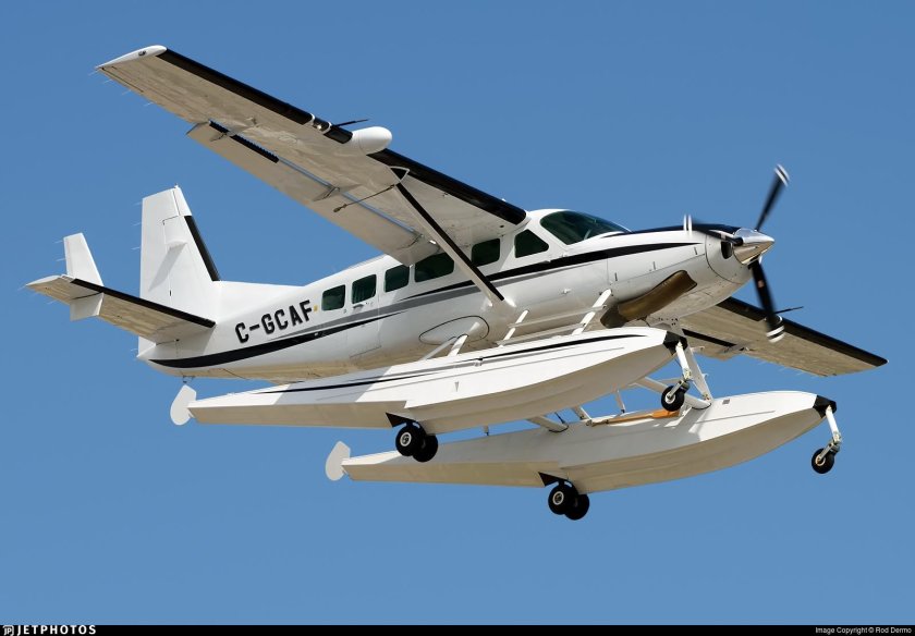 Cessna 208 амфибия