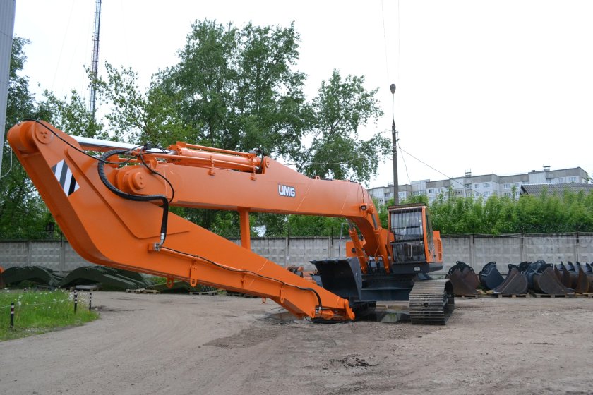 Экскаватор ЭО-3223