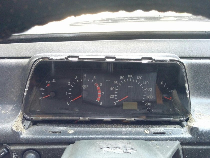 Приборная панель ВАЗ 2109