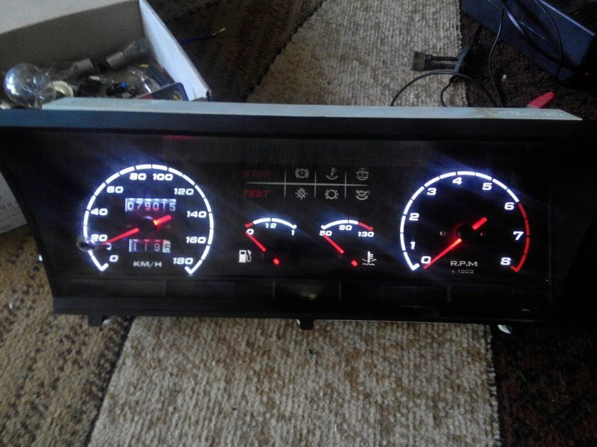 Щиток приборов ВАЗ 21099