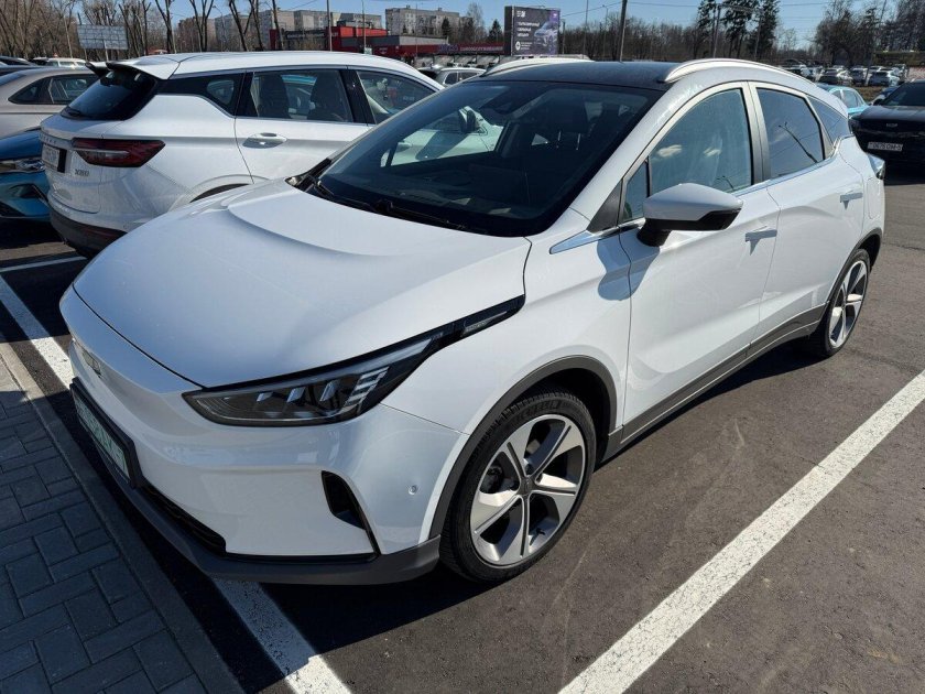 Toyota corolla verso i рестайлинг 2