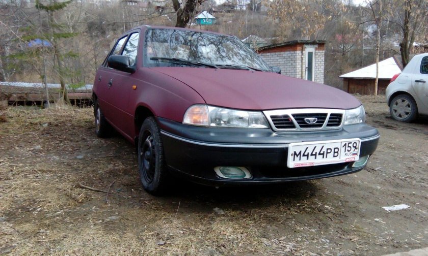 Дэу Нексия 100