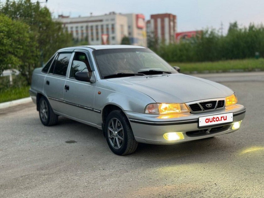 Daewoo nexia 1