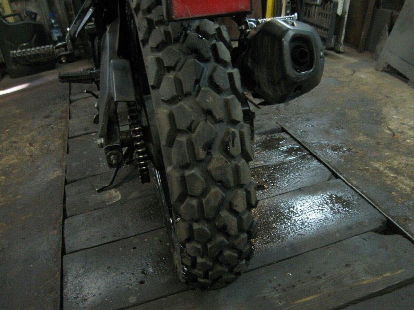 Резина рейсер нитро 250