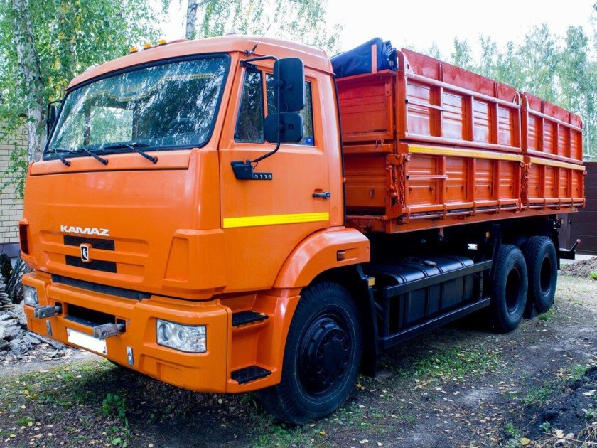 КАМАЗ 45144 синий