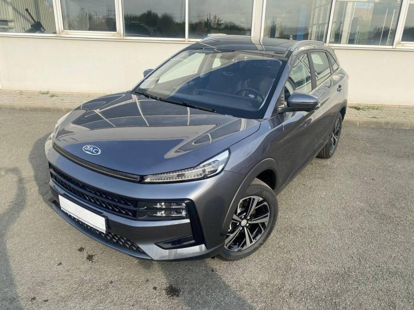 Машина JAC js6