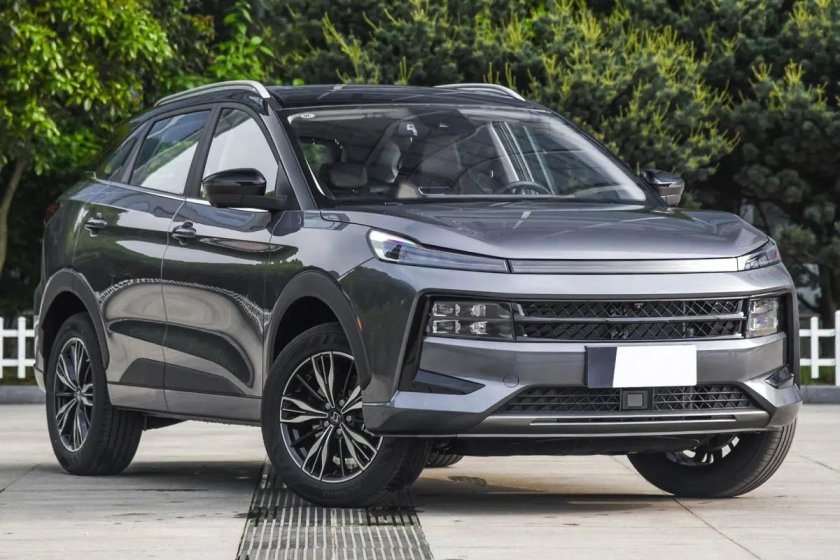 JAC js6 кроссовер