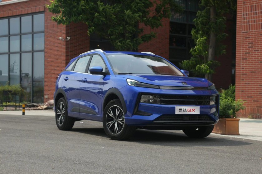 Автомобиль JAC js6