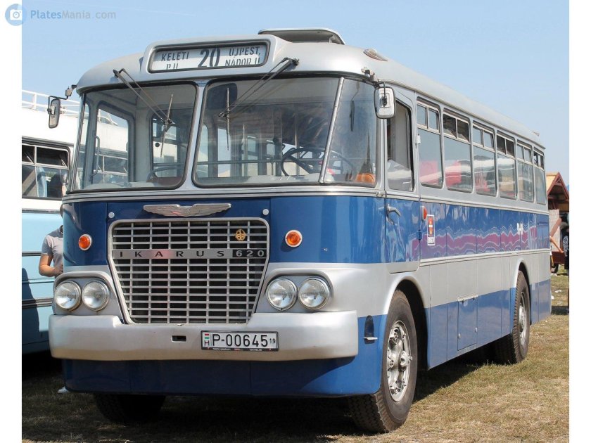 Ikarus 620 кабина