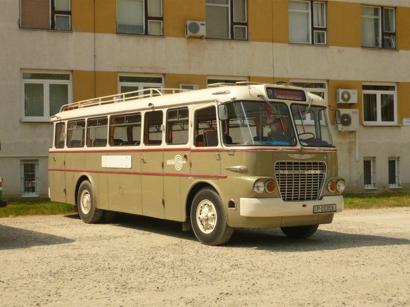 Ikarus 630