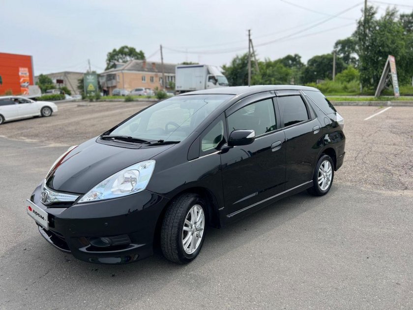 Хонда фит шаттл 2011