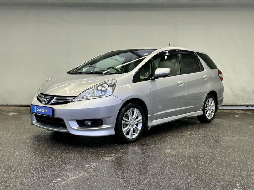 Honda fit shuttle 2012