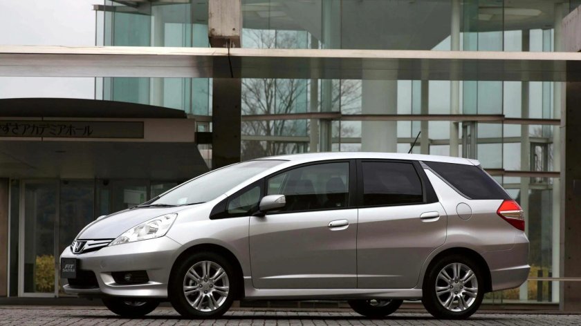 Хонда фит шаттл