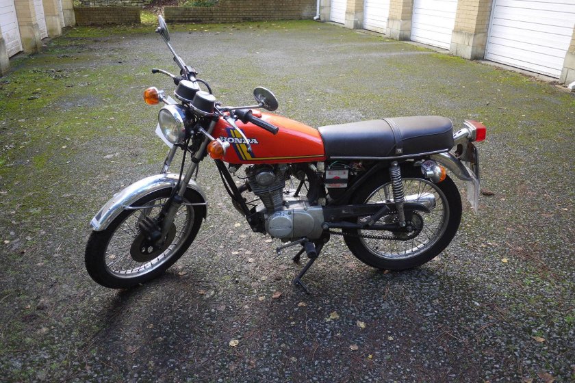 Honda cb 125 1975
