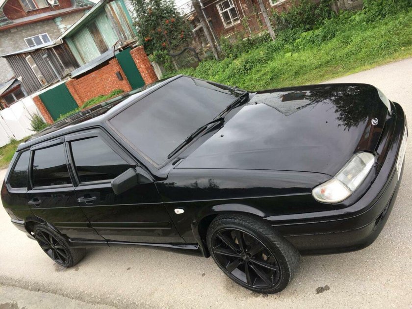 ВАЗ 2114 Black Edition