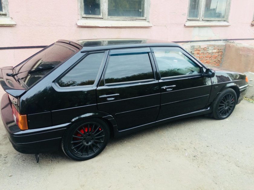 ВАЗ 2114 черная матовая