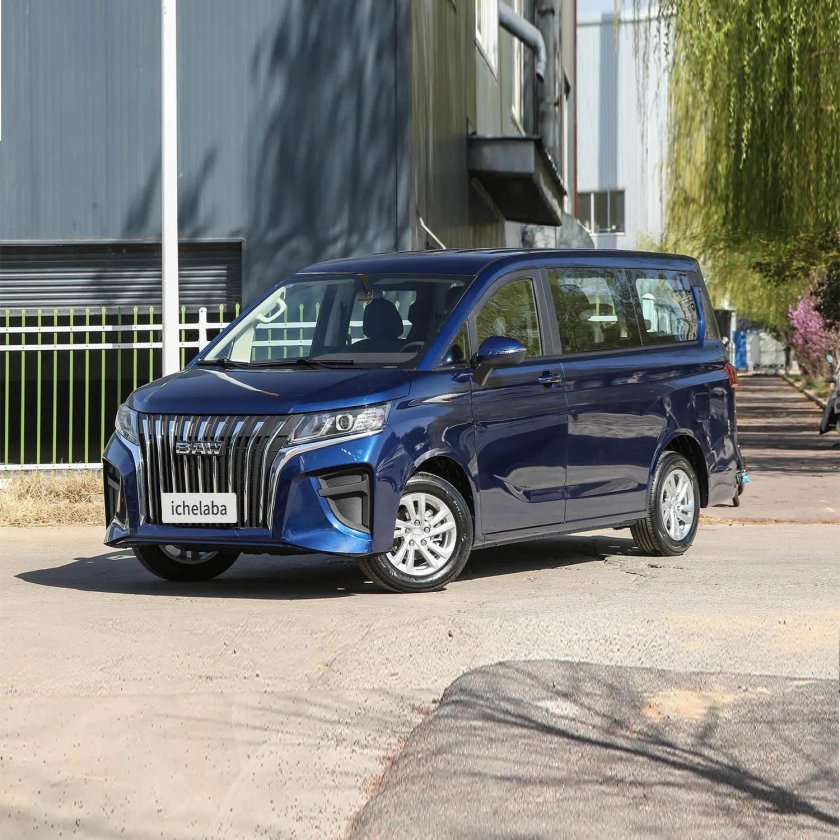 Минивэн китайский