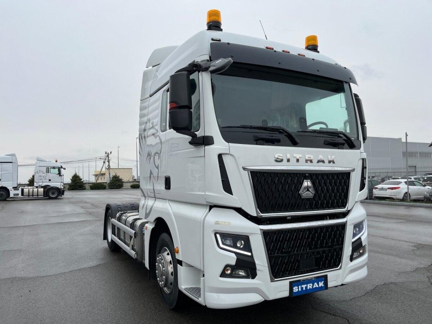 Седельный тягач sitrak c7h max