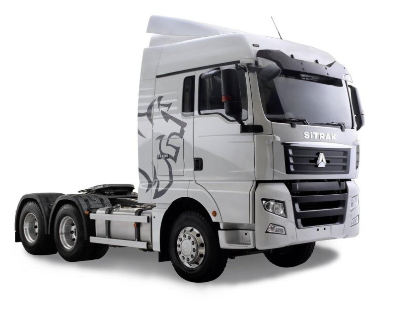 Тягач Sitrak c7