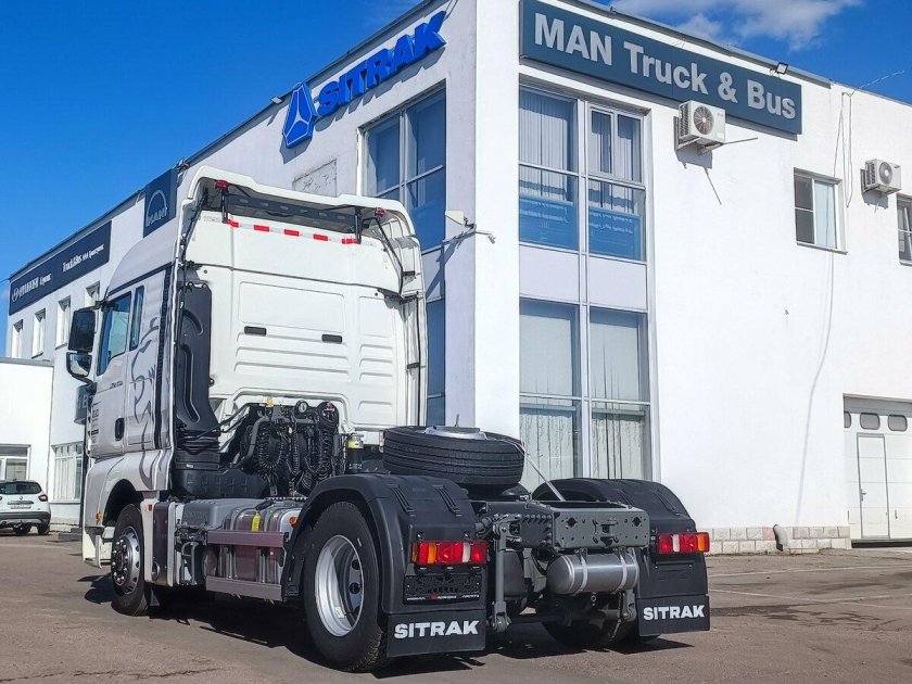 Тягач Sitrak g7s 540 лс