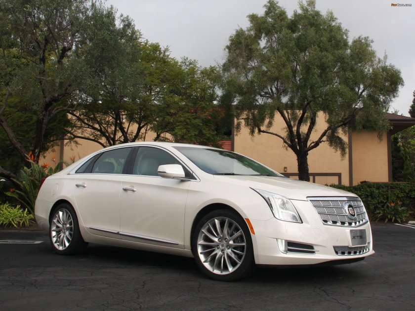 Cadillac xts 2013