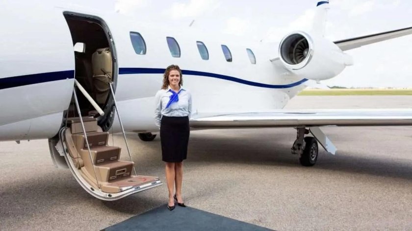 Стюардесса private Jet