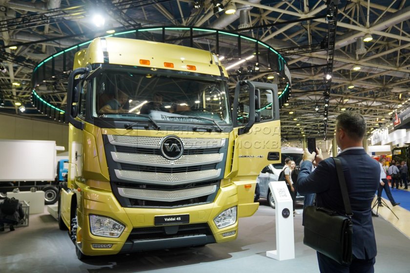 Грузовики Валдай КОМТРАНС