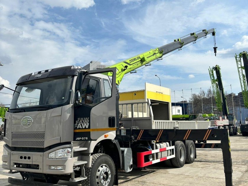 Грузовик faw