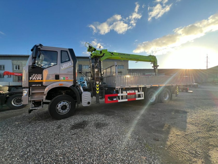 Грузовик faw