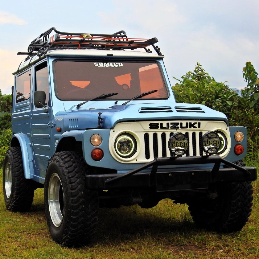 Suzuki jimny внедорожник